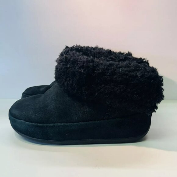 Fitflop Women's Mukluk Shorty Boot Size 7 Black Suede Sherpa Pull On Fold Over - Picture 3 of 6